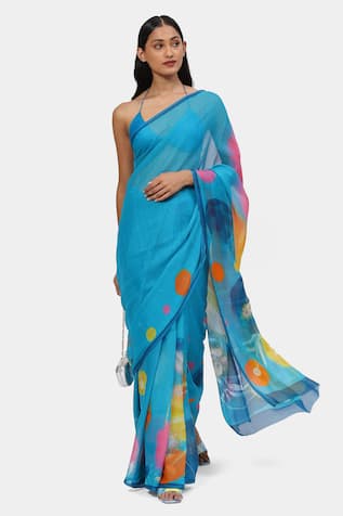Buy Designer Women's Silk Sarees for Bride | Aza Fashions