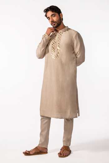 Kaka Calcutta Ragzin Applique Embroidered Kurta Set 
