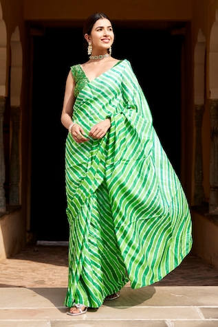 Geroo Jaipur Leheriya Saree With Unstitched Blouse Fabric