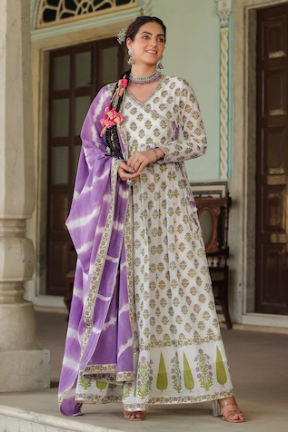 BAIRAAS Mughal Print Anarkali With Dupatta