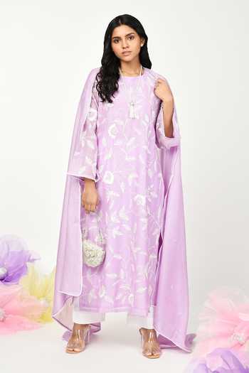 Komal Shah Jaal Chaav Chander Floral Vine Embroidered Kurta Set 