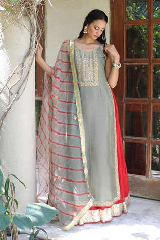 Kyra by Bhavna Hand Embroidered Straight Kurta Set
