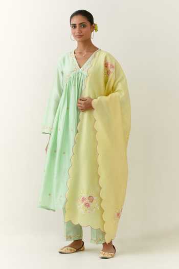 Anantaa By Roohi Silk Chanderi Floral Embroidered Dupatta 