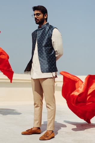 Ankita Shahabadi Floral Print Bundi & Shirt Set 