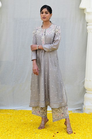 Label Niti Bothra Banaras Silk Embroidered Kurta & Palazzo Set 