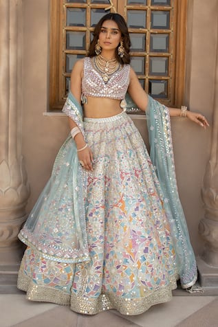 Buy Pink Raw Silk Embroidered Thread Broad V Raisa Bridal Lehenga Set For  Women by Dolly J Online at Aza Fashions.