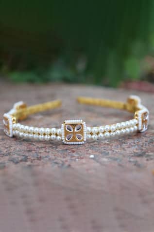 Pearl Lined Hairband 