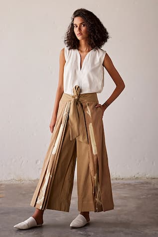 Kharakapas Sun Baked Pleated Trouser 