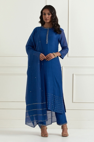 Ikshita Choudhary Chanderi Straight Fit Kurta Set