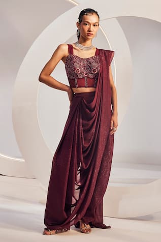 Divya Aggarwal Isla Concept Saree With Geometric Embroidered Corset 