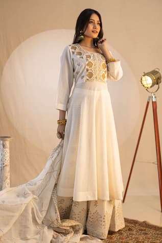 Kurta And Lehenga Set For Couple Buy At Best Price 2024