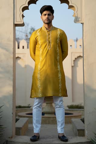 Kaaj Button x AZA Chanderi Silk Kurta & Pant Set 