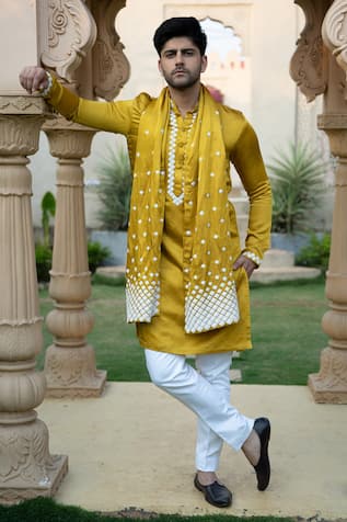 Kaaj Button x AZA Kurta Set With Embroidered Dupatta 