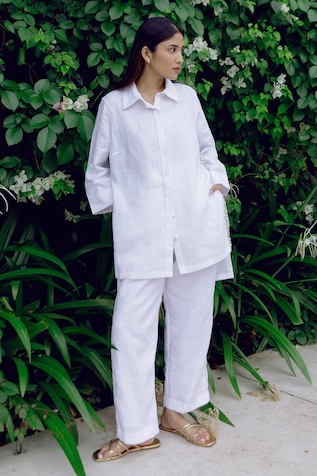 Kavya Singh Kundu Jayne Handwoven Linen Shirt With Trouser