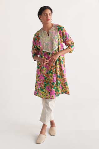 Gardenia Floral Digital Print Kurta & Pant Set 