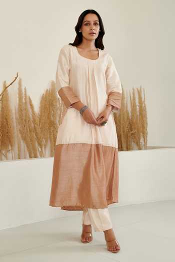 Label Flamingo By Vrinda Color Block A-Line Kurta With Pant 