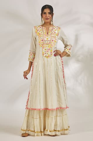 Gopi Vaid Adah Thread Embroidered Kurta With Sharara 