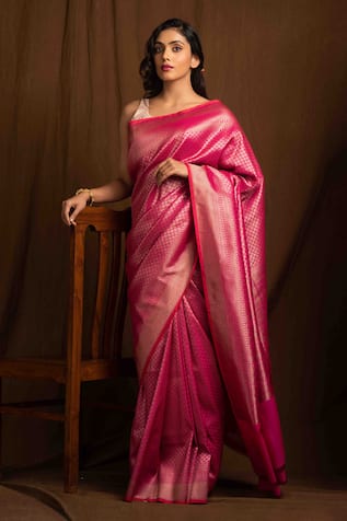 Flora05 Ladies New Rich Lichi Silk Self Design And Rich Pallu Silk Saree in  Chittoor at best price by Bearing Centre - Justdial