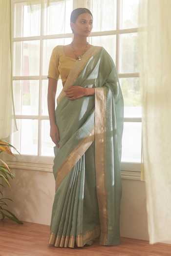 Five Point Five Striped Saree With Running Blouse 