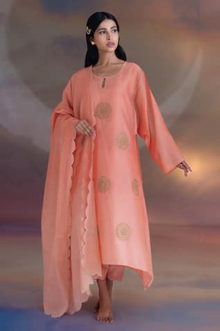 Kacha Tanka Chanderi Hand Embroidered Kurta Salwar Set 