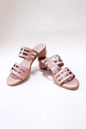 The Alter Eleanor Laser-Cut Circular Block Heels 