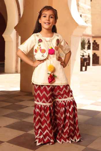 FAYON KIDS Paisley Embroidered Kurta & Sharara Set 