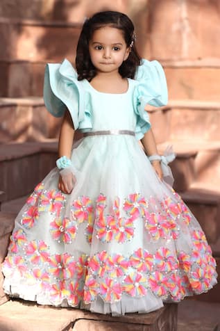 Pin by Shano Jhaveri on Desi | Gowns for girls, Kids party wear dresses,  Girls frock design