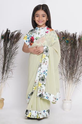 Small Girl in Peach Half Saree - Saree Blouse Patterns