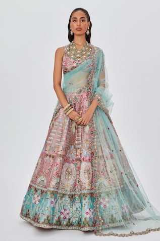 Aisha Rao Mehr Flower Bouquet Applique 16 Kali Bridal Lehenga Set 