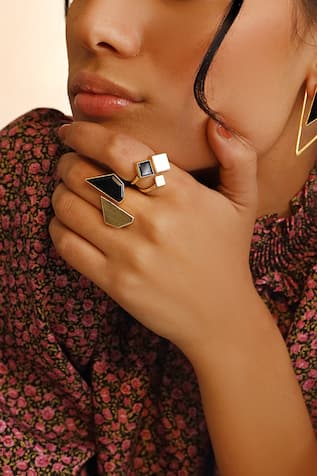 Stone Ring 
