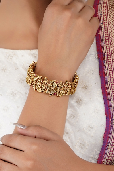 Best hot sale designer bangles