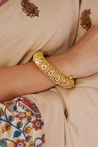 Bangles hot sale design online