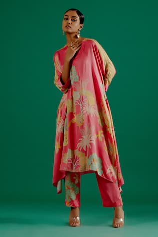 Sitaraa Mohak Garden Print Kurta With Pant 