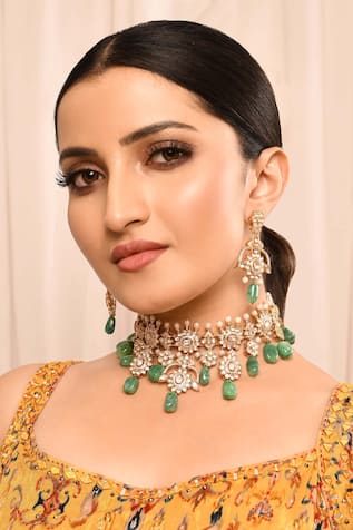 Kundan Gold Choker Set with Earrings 