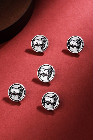 Cosa Nostraa Classy Cow Carved Buttons - Set of 5