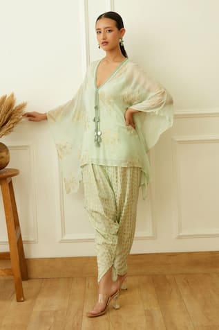 Foil Print Kaftan With Dhoti Pant 