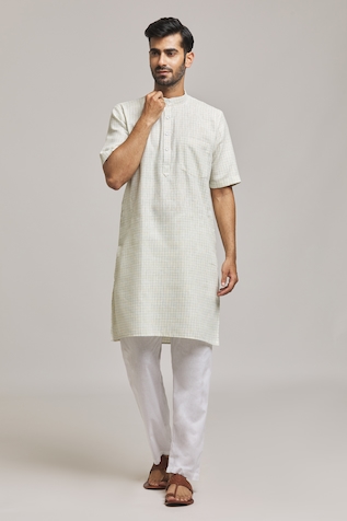 Arihant Rai Sinha Checkered Woven Kurta