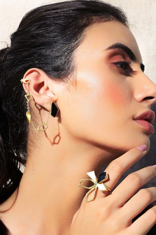 Curlicue Handmade Floral Stone Ring 