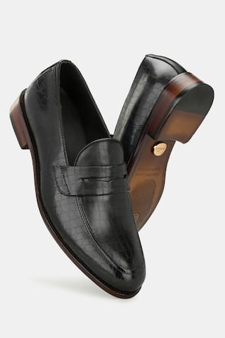 Lafattio Black Laser Engraved Penny Loafers 