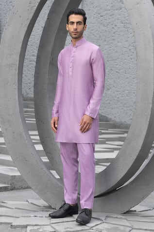 Chhavvi Aggarwal Plain Chanderi Kurta & Churidar Set 
