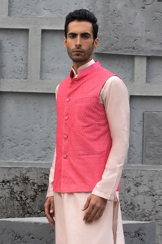 Chhavvi Aggarwal Geometric Print Raspberry Bundi 