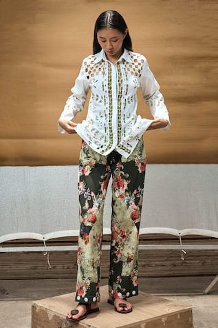 AMKA Raintree Cut Work Shirt & Printed Pant Set 