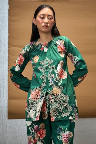 AMKA Baltimore Printed Cut Work Top 