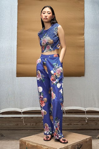 AMKA Neemli Printed Cut Work Top & Pant Set 