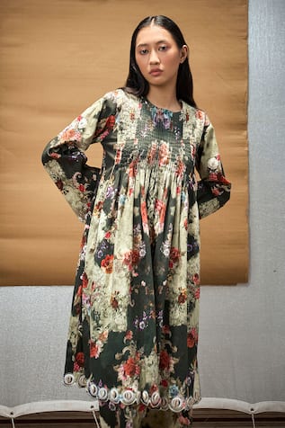 AMKA Mandarian Floral Print Kurta 