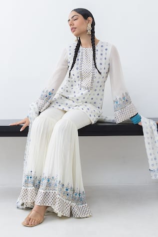 Pooja Rajgarhia Gupta Raatraani Floral Print Kurta Sharara Set 