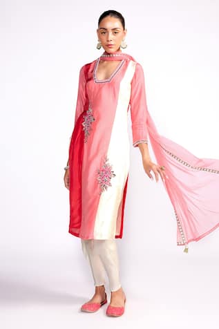 Isha Gupta Tayal Silk Placement Embroidered Kurta Set 