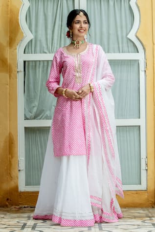 Best 55 Latest Lehenga Kurta Designs for Women: (2023 For Eid & Festivals)  - Tips and Beauty