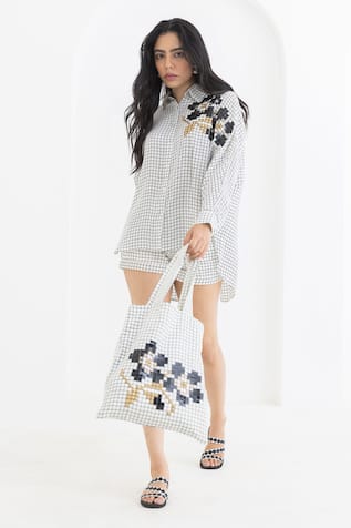 Pooja Rajgarhia Gupta Checkered Print Kimono Shirt & Shorts Set 