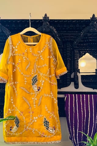 Flower & Peacock Embroidered Kurta With Pant 